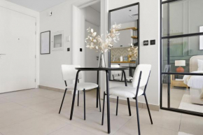 Silkhaus Chic 1BDR in Exclusive Neighbourhood